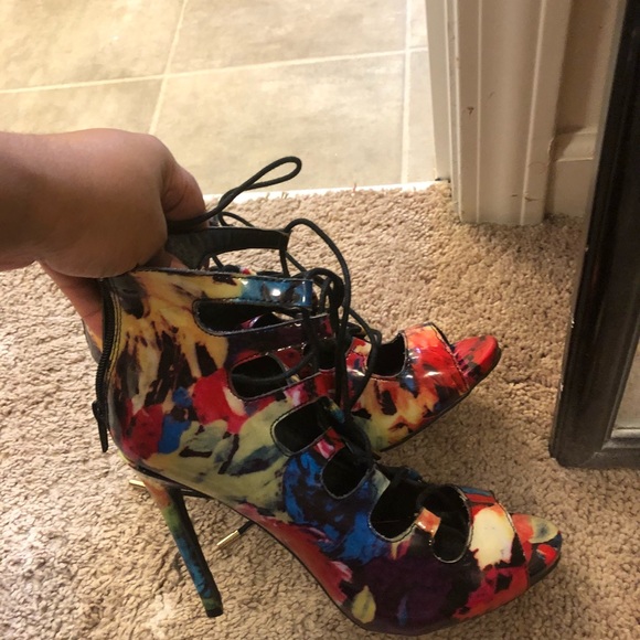 Colorful heels - Picture 6 of 8